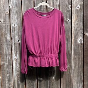 Banana Republic maroon long sleeve peplum top size XS